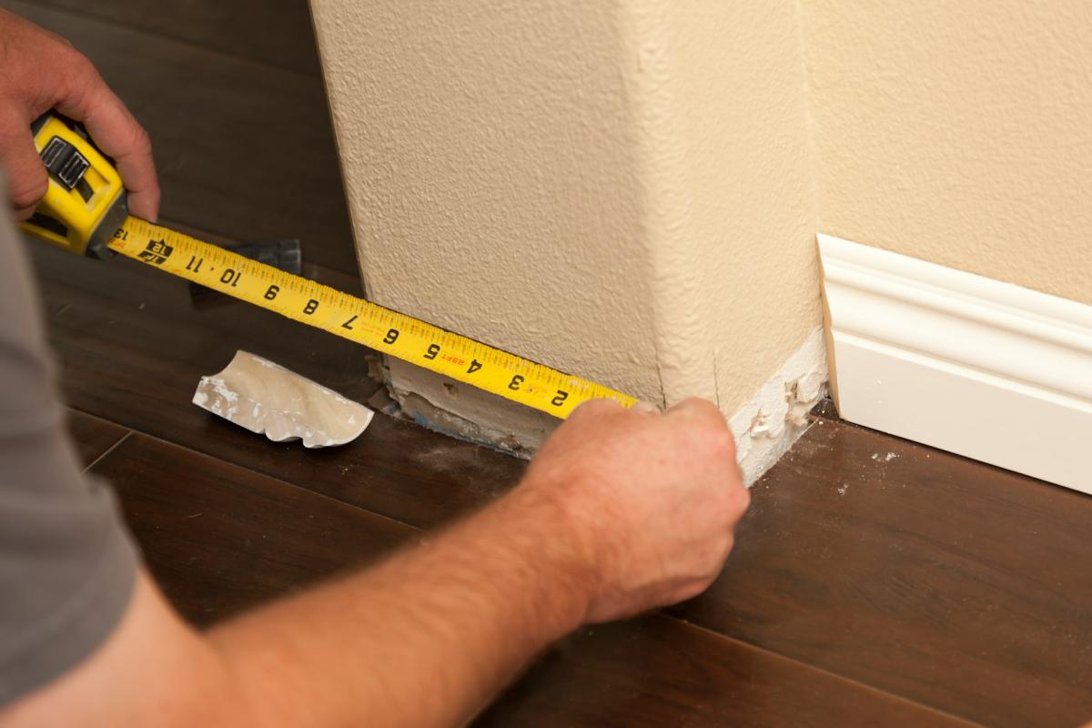 Measuring Baseboards