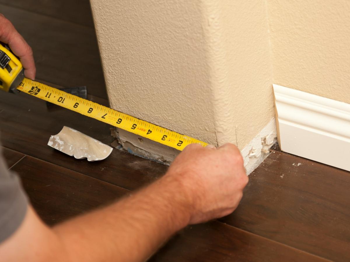 Measuring Baseboards